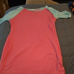 LuLaRoe Coral and Mint Top